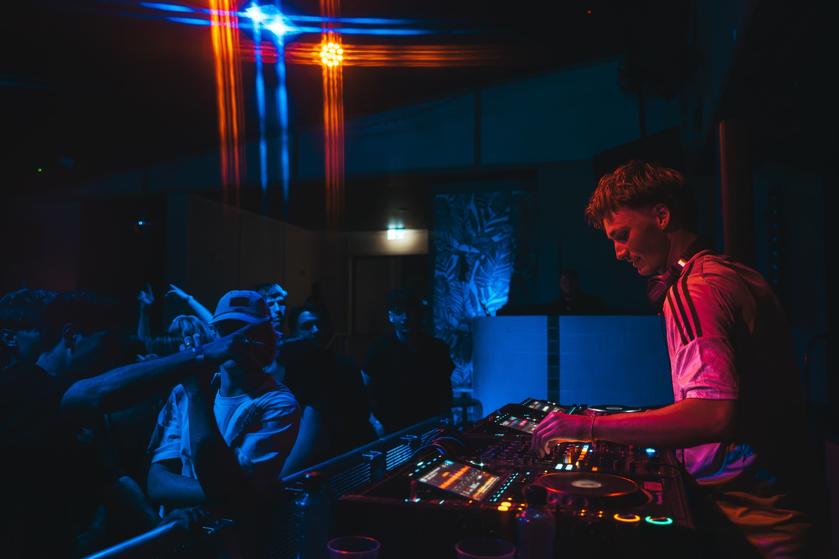 Ollie performing