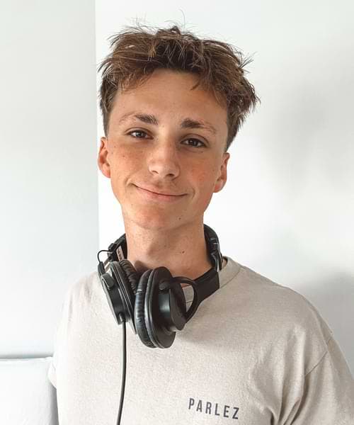 DJ Ollie